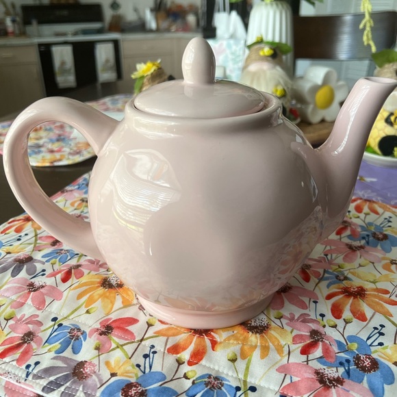 NEW RAE DUNN TEA POT - Picture 2 of 4